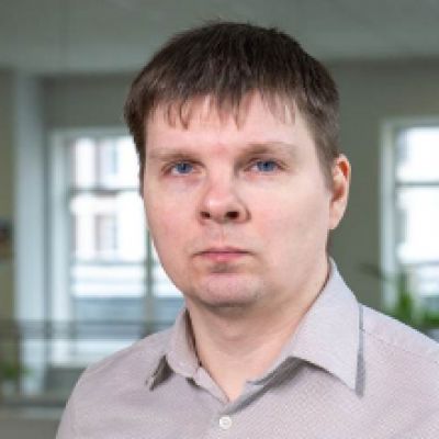 Хазов Роман Дмитриевич